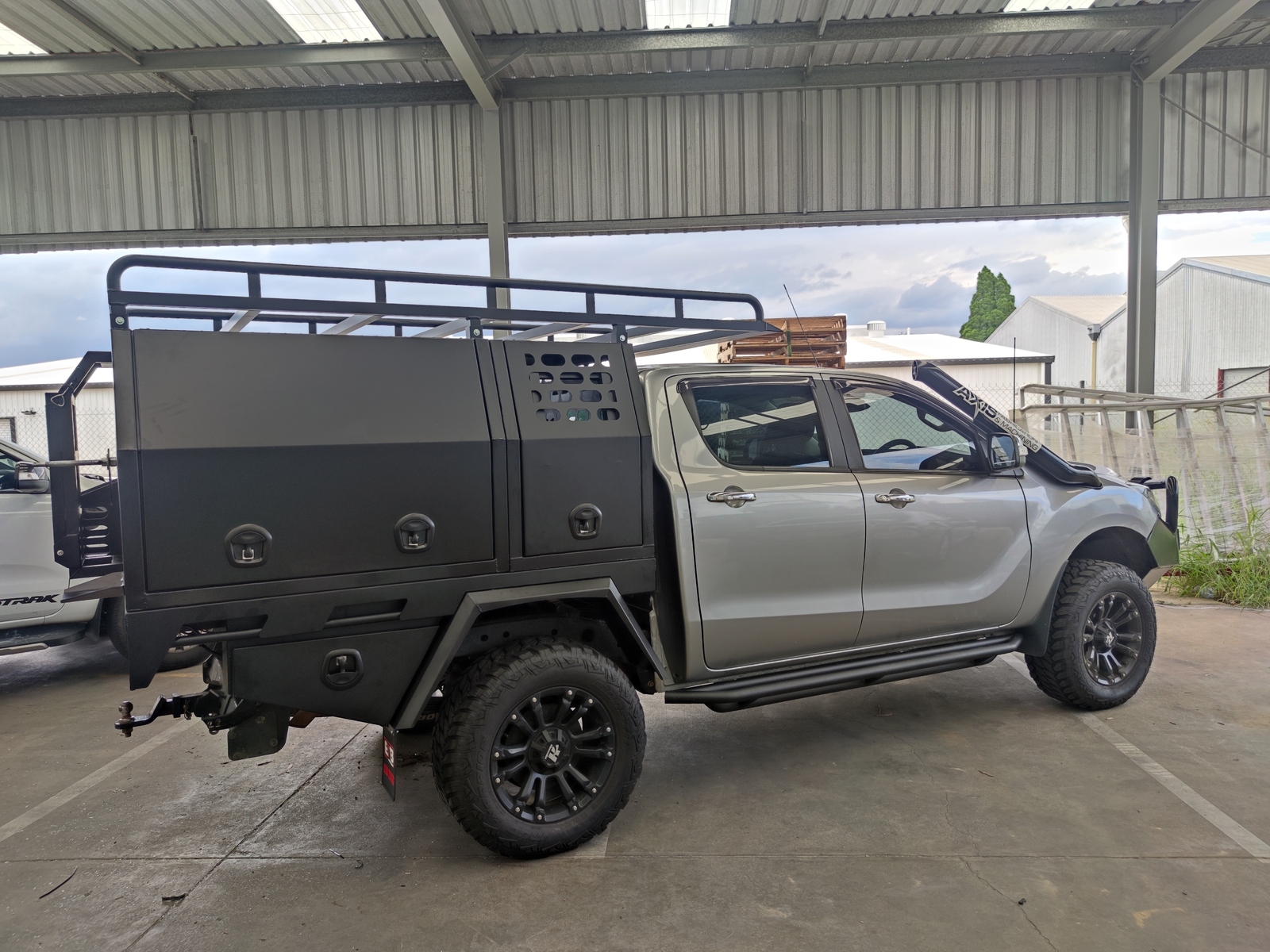 Aluminium 1780W x 1800L mm Ute Tray with Under Tray Toolboxes