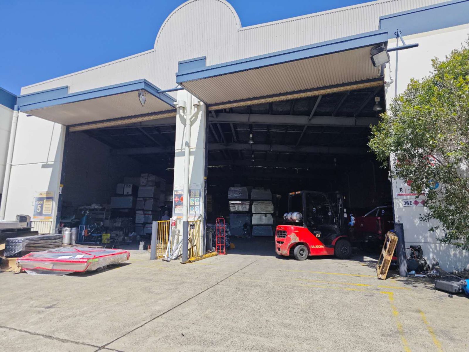 ETB Brisbane Warehouse