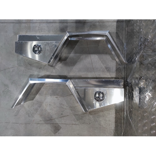 750mm Flate Plate Under Tray Tool Box + Flare Mud Guards - ezToolbox Aluminium Ute Trays, Aluminium Canopies and Alloy Toolboxes