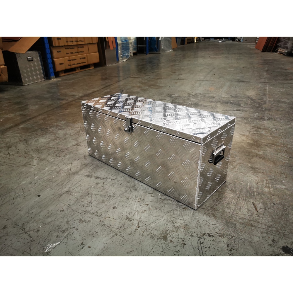 800x300x350mm Aluminium Top Open Tool Box - ezToolbox Aluminium Ute Trays, Aluminium Canopies and Alloy Toolboxes